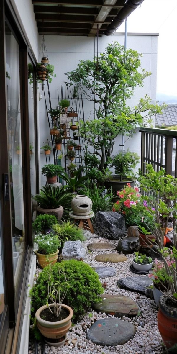 Tiểu cảnh ban công chung cư đẹp - zions